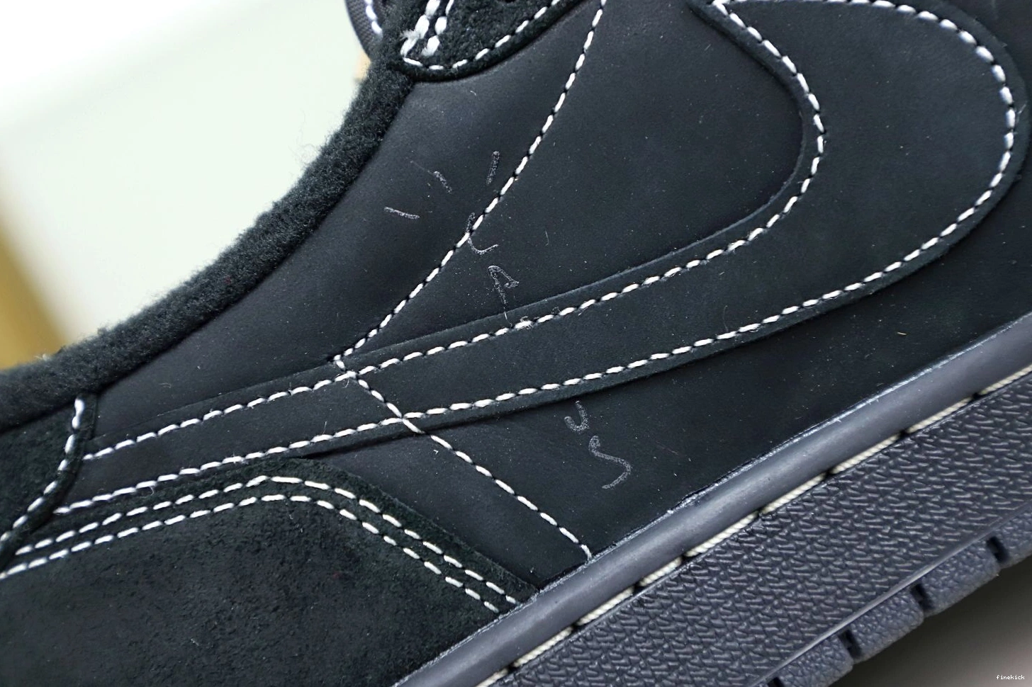 AIR “BLACK JORDAN PHANTOM” TRAVIS NIKE X SCOTT OG 1 LOW 0202